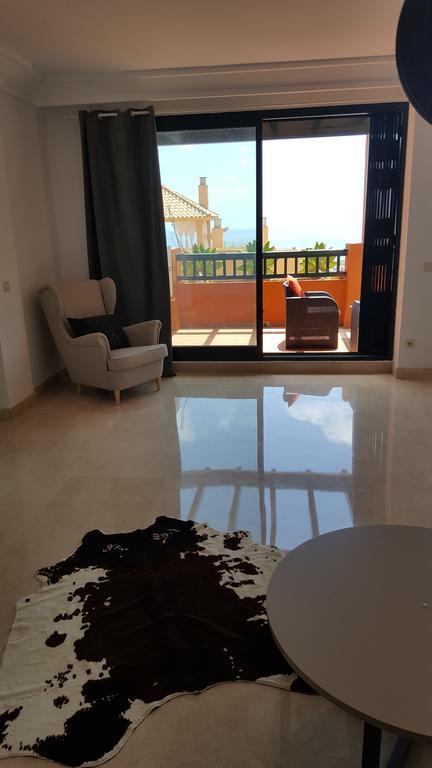 Seaview Apartement Sitio de Calahonda Екстериор снимка